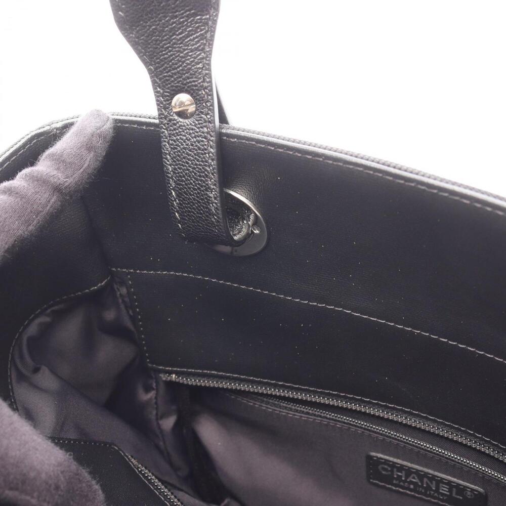 CHANEL Black Leather Tote Bag - Picture 6 of 8
